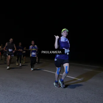 Runner Photo 7521353