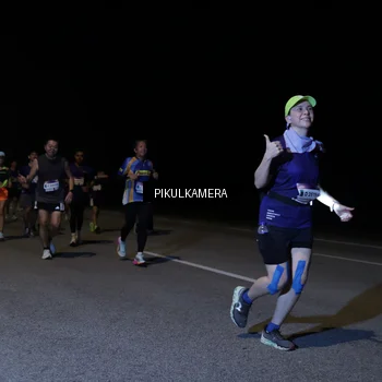 Runner Photo 7521355