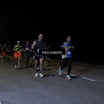 Runner Photo 7521358