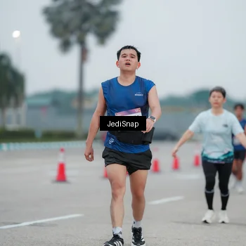 Runner Photo 7521359