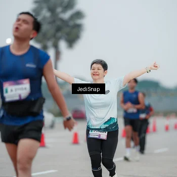 Runner Photo 7521381