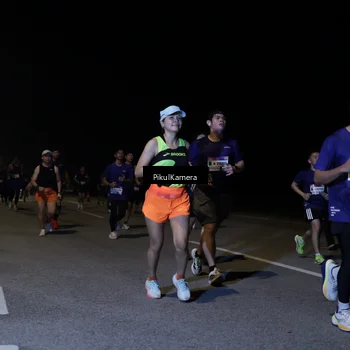 Runner Photo 7521389