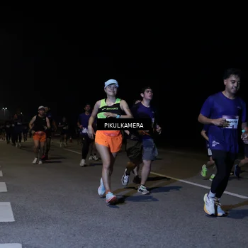 Runner Photo 7521390