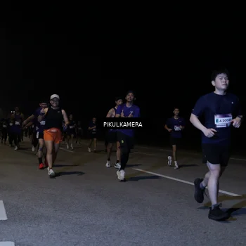 Runner Photo 7521405