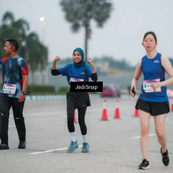 Runner Photo 7521437
