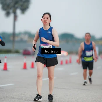 Runner Photo 7521438