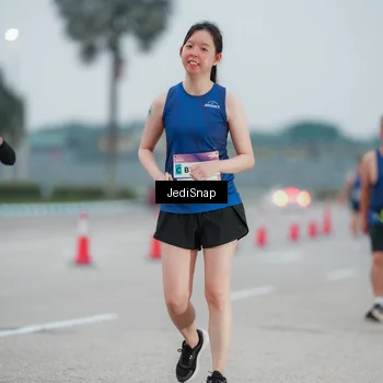 Runner Photo 7521441