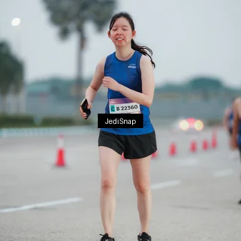 Runner Photo 7521443