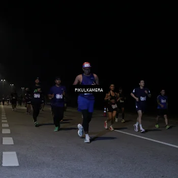 Runner Photo 7521446