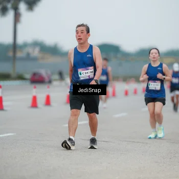 Runner Photo 7521456