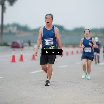 Runner Photo 7521459
