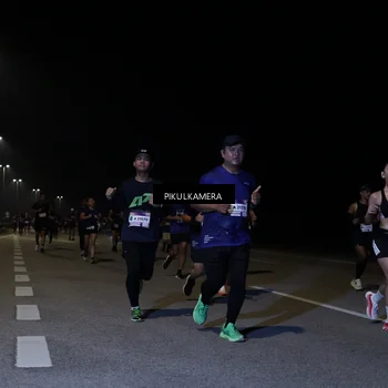 Runner Photo 7521468