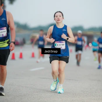 Runner Photo 7521470