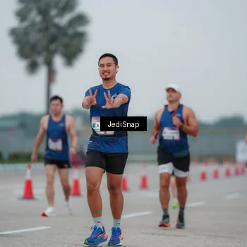 Runner Photo 7521471