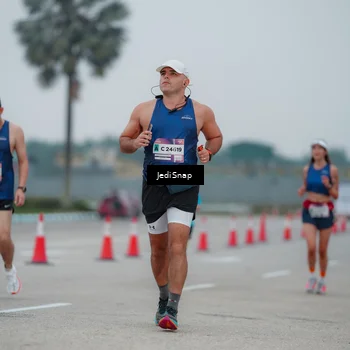 Runner Photo 7521486