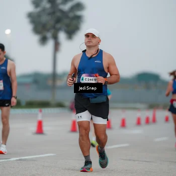 Runner Photo 7521489