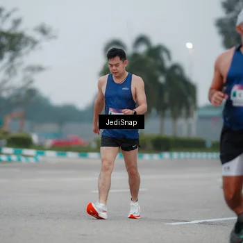 Runner Photo 7521493