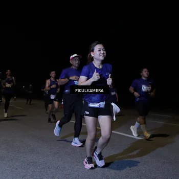 Runner Photo 7521517