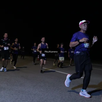 Runner Photo 7521523
