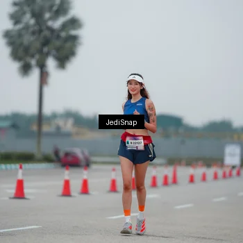 Runner Photo 7521524