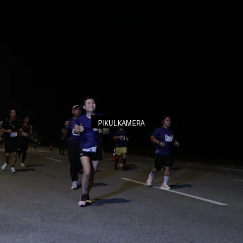 Runner Photo 7521526