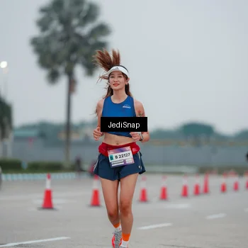 Runner Photo 7521527