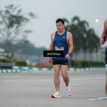 Runner Photo 7521531