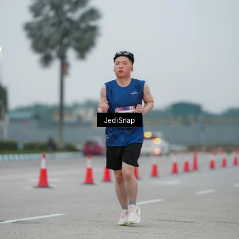 Runner Photo 7521561