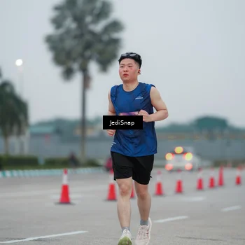 Runner Photo 7521565