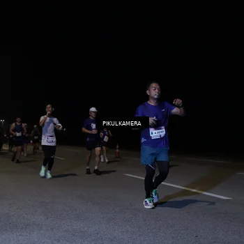 Runner Photo 7521571