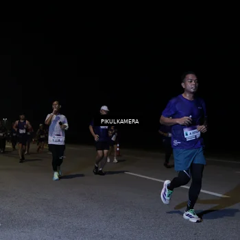 Runner Photo 7521580