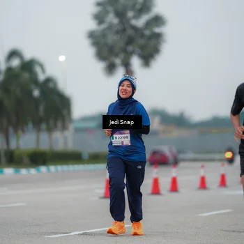 Runner Photo 7521583