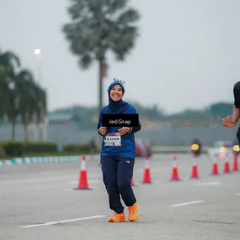 Runner Photo 7521584
