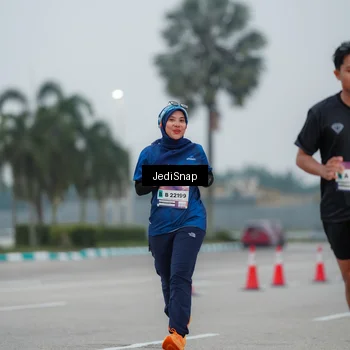 Runner Photo 7521593
