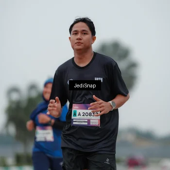 Runner Photo 7521596