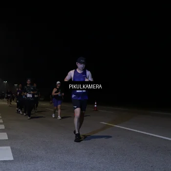 Runner Photo 7521597