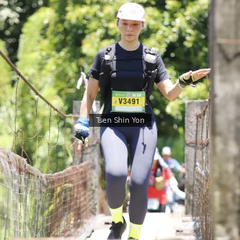 Runner Photo 75216