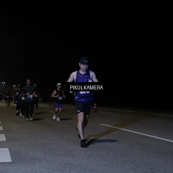 Runner Photo 7521607