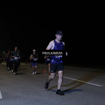 Runner Photo 7521611