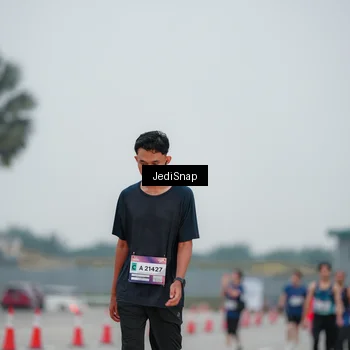 Runner Photo 7521618