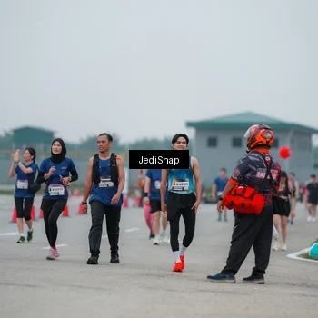 Runner Photo 7521621