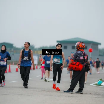 Runner Photo 7521625