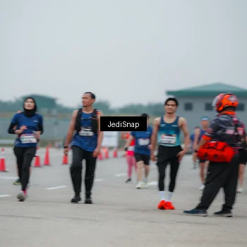 Runner Photo 7521626