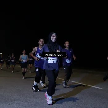 Runner Photo 7521642