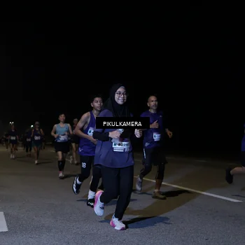 Runner Photo 7521645
