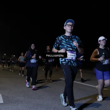 Runner Photo 7521652