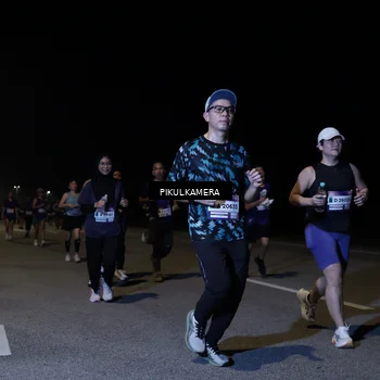Runner Photo 7521655