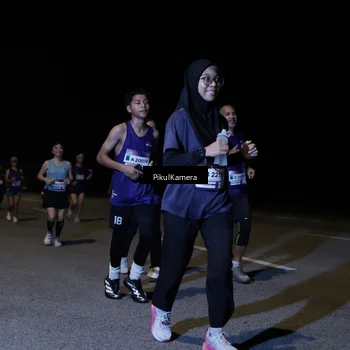 Runner Photo 7521656
