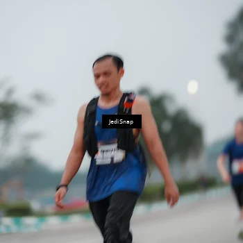 Runner Photo 7521659