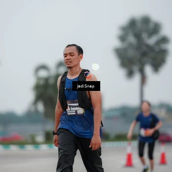 Runner Photo 7521660